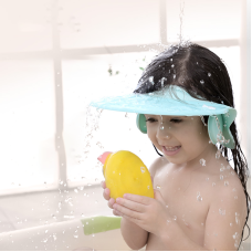 غطاء رأس مرن و قابل للتعديل لحماية أعين الأطفال من الشامبو أثناء الإستحمام 